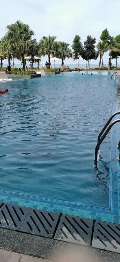 Zara Suites @Timurbay Kuantan Eksteriør billede
